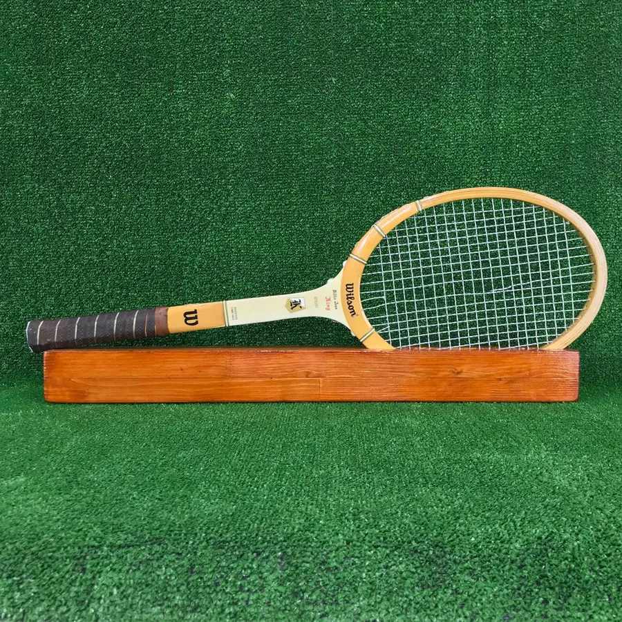Винтажная ракетка Wilson Billie Jean King