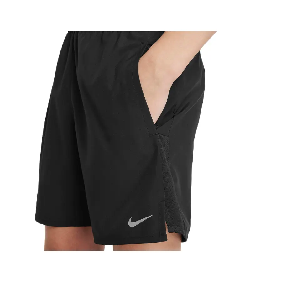 Юниорские шорты Nike Dri-FIT Challenger Training Black